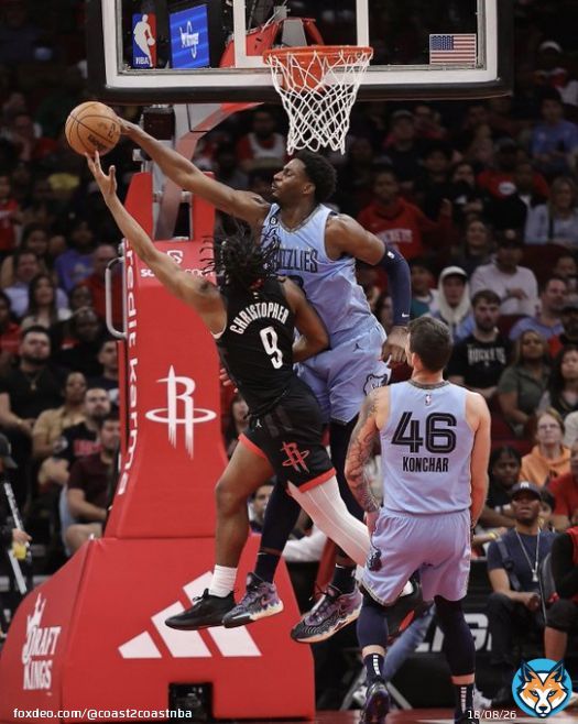 Top 8 & Bottom 8 Halfcourt Defenses Based on HC DRTG (since 1/1)  <br>1. Grizzlies (<br>91. 7) <br>2. Bucks (<br>94. 9) <br>3. Bulls (<br>95. 3) <br>4. Timberwolves <br>5. Suns <br>6. Cavs <br>7. Nuggets <br>8. Wizards  <br>23. Hornets <br>24. Clippers <br>25. Nets <br>26. Kings <br>27. Mavs <br>28. Trailblazers <br>29. Spurs (<br>105. 7) <br>30. Rockets (<br>106. 1)