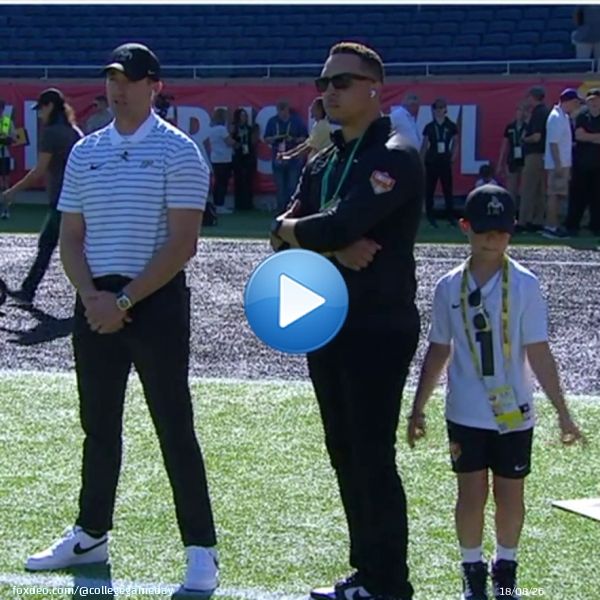 Drew Brees' son stole the spotlight during this interview