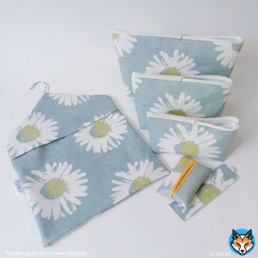 The perfect type of blues for a Monday morning  #EarlyBiz #bluemonday #MHHSBD
