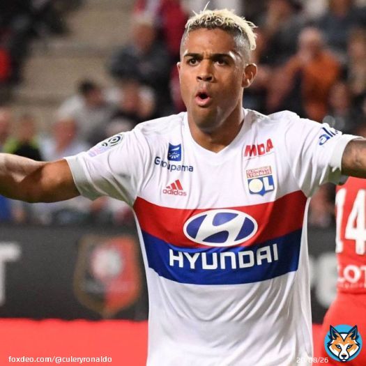 Mariano D&iacute;az scored 18 goals in a season in Ligue 1.  Messi has scored 20 goals in two seasons in Ligue 1.  They're trying to sell Messi's time at PSG as a huge success, but even the mediocre player Mariano outshines him. Lmao