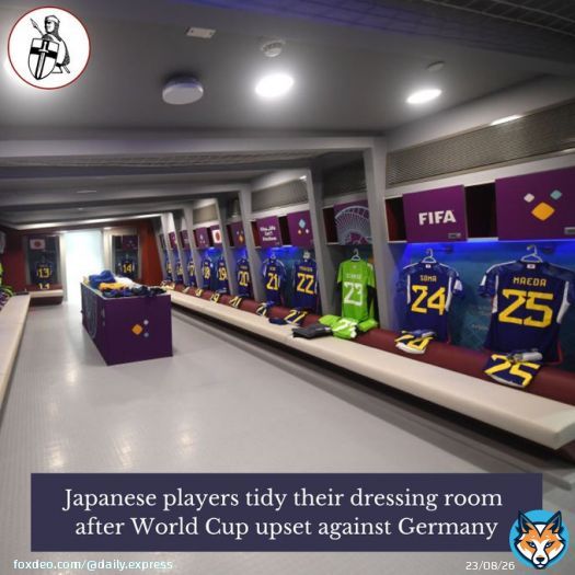 Leaving it immaculate despite their unexpected win   Japanese players tidy their dressing room following #WorldcupQatar2022 win against Germany