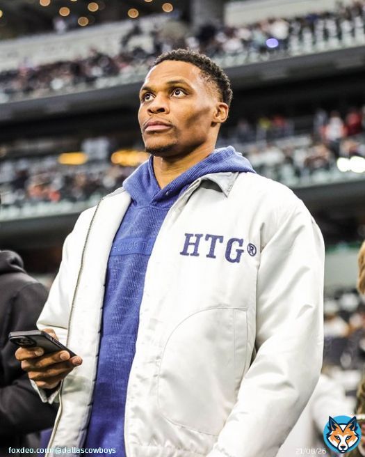 What's up, Brodie!  #PHIvsDAL | #DallasCowboys
