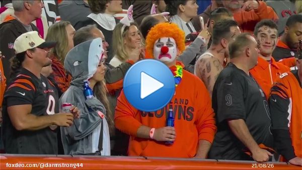 #Browns fans seeing Deshaun Watson finally start to just throw a $230M INT:0:02178.8K views