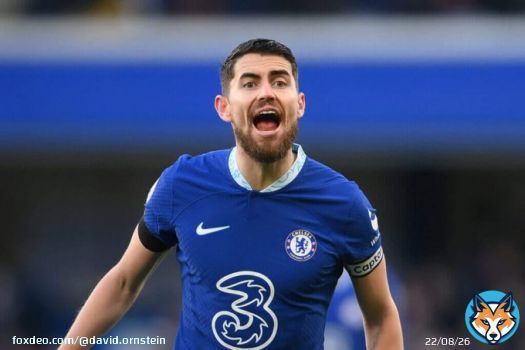 Arsenal among clubs exploring possibility of signing Jorginho from Chelsea. Italy midfielder&rsquo;s contract up in summer + #CFC open to exit (may depend on Enzo Fernandez). 31yo one of options #AFC have expressed interest for. W/ @gunnerblog @TheAthleticFC
