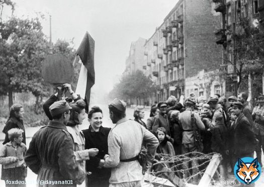 17 января 1945 года частями 1-го Белорусского фронта при содействии 1-й армии Войска Польского от немецких оккупантов была освобождена столица Польши - Варшава. Варшаву взяли кровью советских солдат. И их немало лежит на польской земле....  Вечная имПамять!