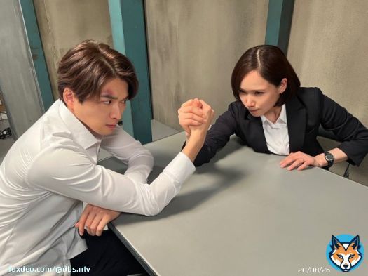 和泉VS相模 取調室で突然始まる腕相撲対決  #ドラマとの高低差 #良い雰囲気 #ソニン #白洲迅 #大病院占拠 TVer  次回、最終回3/18(土)夜10:00