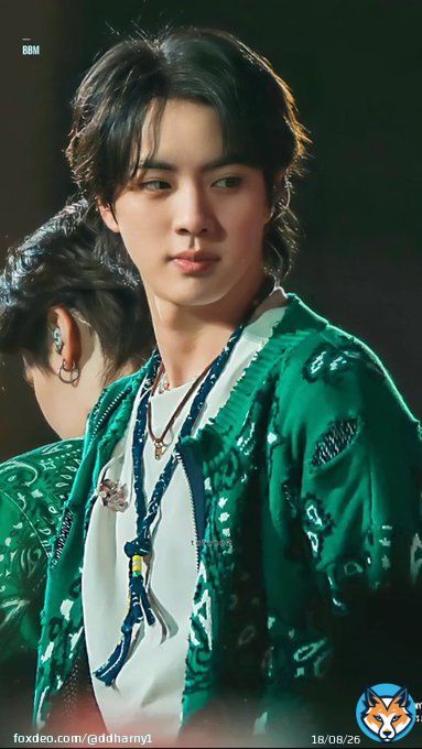 He looks cooool but still look cutie ..i love his outfit.the colour n style.. My man is our worlwide handsome Kim seokjin  #BTSJIN