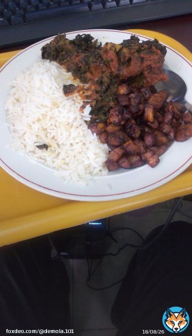 Merry Christmas and a prosperous new year in advance.   Food is ready!  #MerryChristmas2022  #SeasonsGreetings