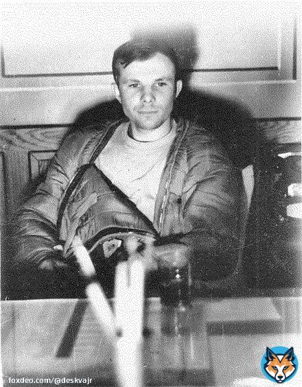 Сегодня в России отмечают День космонавтики. В 1961 году советский космонавт Ю. Гагарин совершил первый орбитальный полет на космическом корабле &laquo;Восток&raquo;.