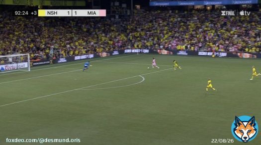 Di Maria would chip this easily