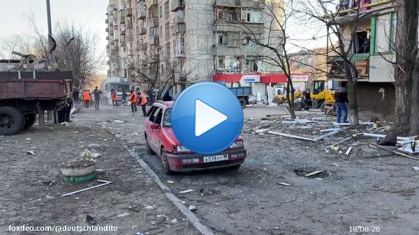 #Makeyevka .Morning. The results of the fall of the wreckage of a #missile in the city. #UkraineWar #Ukraine #Russia #War #Украи́на #Россия #Makiivka &nbsp;#Makiyivka&nbsp;#Makeyevka&nbsp;#Макіївка&nbsp; #Макеевка