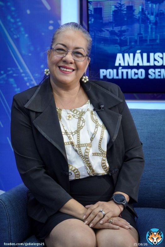 #Diálogo21 | “Descontento hay, existe, pero el grave problema es que la oposición no logra volverse una opción electoral y potable. Si el FMLN adentro están fragmentados, toda la oposición de este país está fragmentada; van a volver a hacer lo del 2024, irse a presentar solosShow more
