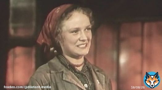 29 ноября 1930 года родилась актриса Нина Гребешкова. Она сыграла в более чем 60 фильмах, однако широкой публике стала известна по ролям второго плана в картинах своего легендарного мужа и кинорежиссера &mdash; Леонида Гайдая