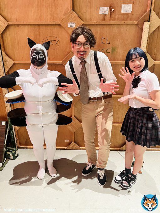 オズワルド伊藤さんとお会いしたにゃー #細かすぎて伝わらないモノマネ #ネコ型配膳ロボット #JPさん