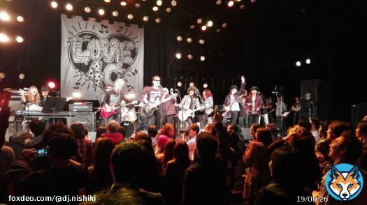 鮎川さ~ん&hellip; あの日見たライブ、シナロケ以外にもこどもバンド、頭脳警察、ギターウルフ、川本真琴さん、川上シゲさんも居たかな？ 最高に上がったライブだったからさ〜寂しい