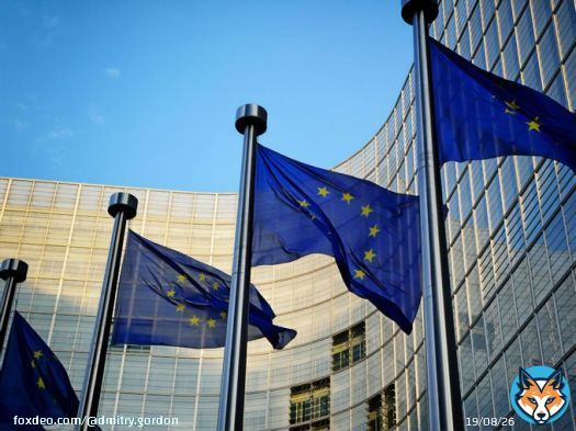 ЕС принял десятый пакет санкций против России &ndash; журналист