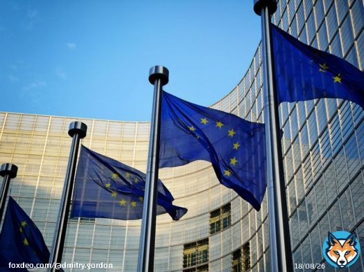 ЕС принял десятый пакет санкций против России &ndash; журналист