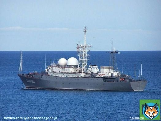 ВСУ безуспешно попытались атаковать шестью морскими беспилотными катерами корабль 'Приазовье' Черноморского флота, сообщило Минобороны РФ  Все дроны были уничтожены в 300 км юго-восточнее Севастополя;  Во время атаки над Чёрным морем вёл разведку БПЛПЛА RQ-4B Global Hawk ВВС США.