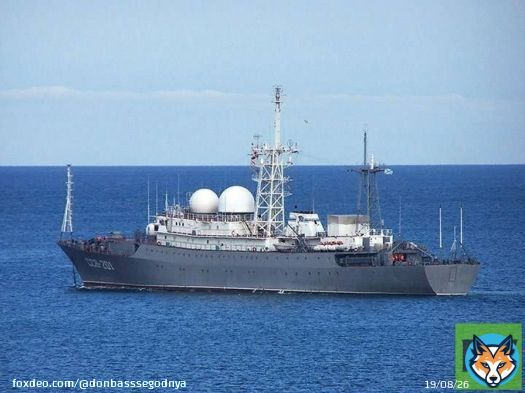 ВСУ безуспешно попытались атаковать шестью морскими беспилотными катерами корабль 'Приазовье' Черноморского флота, сообщило Минобороны РФ  Все дроны были уничтожены в 300 км юго-восточнее Севастополя;  Во время атаки над Чёрным морем вёл разведку БПЛПЛА RQ-4B Global Hawk ВВС США.