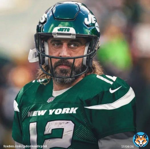 BREAKING: The Green Bay Packers have agreed to trade QB Aaron Rodgers to the New York Jets in exchange for their 2023, 2024, and 2025 first round picks as well as their 2023 second round pick. Wow.