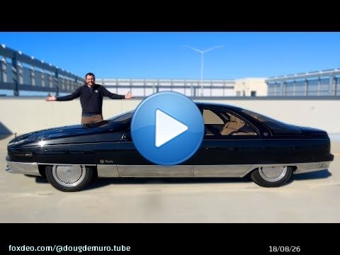 The 1988 Cadillac Voyage Concept Car Is the Future From 37 Years Ago