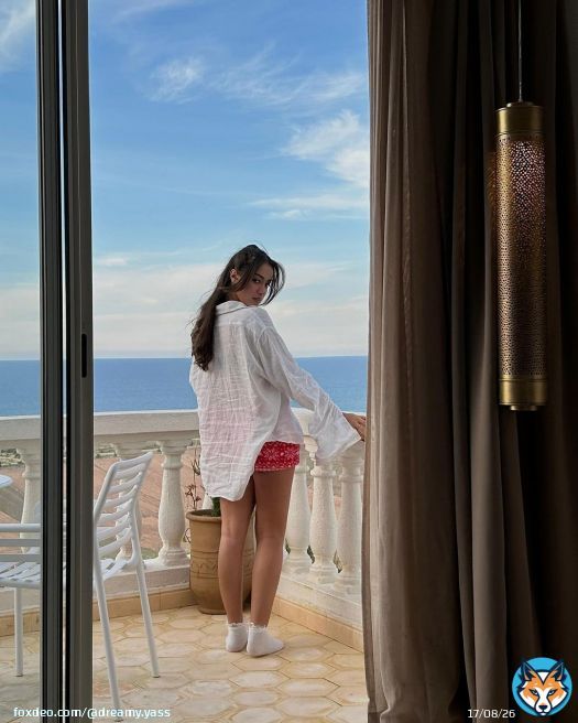 enfin du soleil sur mon feed \ud83e\udd2d\ud83d\udccd @villa_la_falaise merci pour ce petit week-end incroyable ! Ca m&rsquo;a fait beaucoup de bien \u2728 h&acirc;te de revenir vous voir ????
