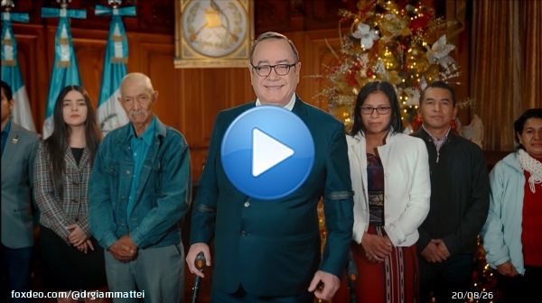 La temporada navide&ntilde;a nos invita a la reflexi&oacute;n y a ser m&aacute;s espirituales y sensibles. Con mucho entusiasmo quiero desearles una #FelizNavidad y que la paz reine en cada hogar guatemalteco.  Que Dios los bendiga, pero especialmente &iexcl;Que Dios bendiga a Guatemala!