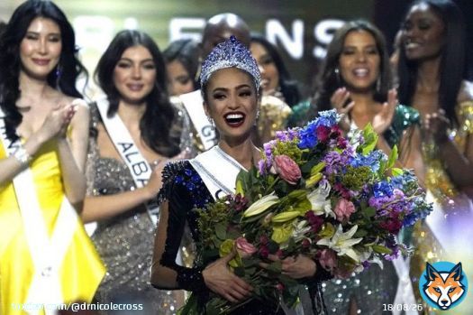 Go USA! Go Texas! Go Houston (my hometown)!  Filipino-American #MissUSA R'Bonney Gabriel wins the #71stMissUniverse competition after making history twice last year when she became the 1st Asian American to win #MissTexas & the 1st Filipina to wiin Miss USA! @SpectrumNews1TX
