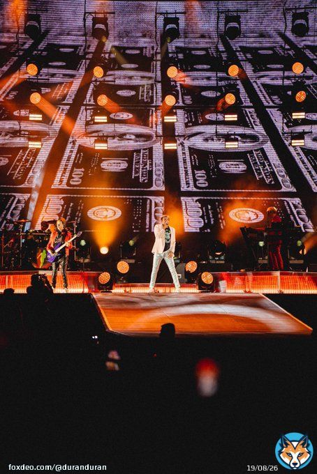 Let the countdown to 2023 begin!! Duran Duran performing on @RockinEve from Times Square in ONE WEEK - December 31 at 8/7c on @ABCNetwork! #RockinEve