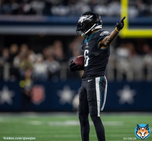 .@DeVontaSmith_6 1 of only 6 NFL WRs with 95+ receptions, 1,000+ yards and 7+ TDs