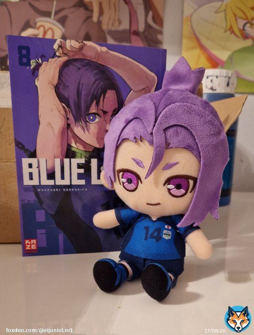 My Reo plushie finally arrived!! And omg hes so cute couldnt be happier rn