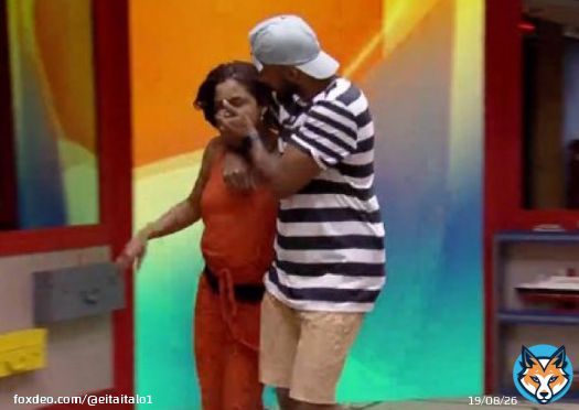 N&atilde;o acredito que tiraram a Paula pra algu&eacute;m desistir logo em seguida. Da tempo de trazer a diva de volta ou a Tina