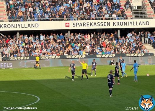 ELEEELS is proud to support Randers FC, Danish Cup 2-time winner, for the third consecutive years. You’re going to be amazing in the new season!  #ELEEELS #x3 #x4 #r3 #r4 #r5 #r6 #s2 #randersfc #massagegun #hotstone #musclepain #massage #fitness #massagetherapy #recovery