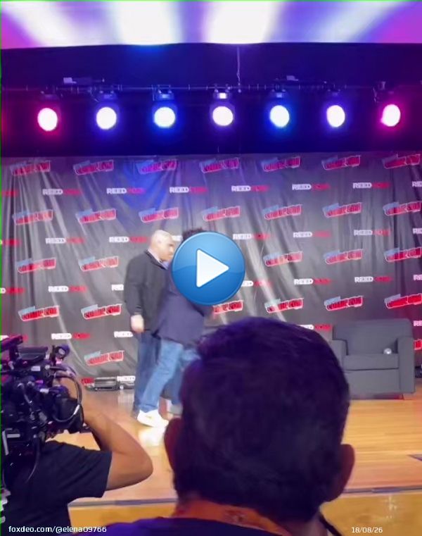 #BackToTheFuture #michaeljfox #christopherlloyd  Forever Doc & Marty  #NYComicCon