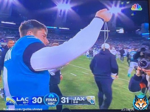 After kicking the game winner for the @Jaguars, Riley Patterson took off his cross necklace and held it up for the camera.  #DUUUVAL