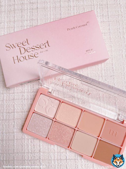 #ミルクタッチ アイシャドウパレットに新色登場05 Peach Coconut はイエベ風メイクにオススメのピーチベージュカラー  柔らかいパウダーは透明感のある発色で重ね塗りしてもムラにならずブレンディングもスムーズ\u25ce粉飛びも少なくしっとりと密着\u2727 春メイクに  @milktouch_jp 提供   #メガ割