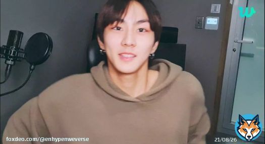 [INFO] 230306  JUNGWON is now live on Weverse!  @ENHYPEN_members @ENHYPEN #ENHYPEN #엔하이픈