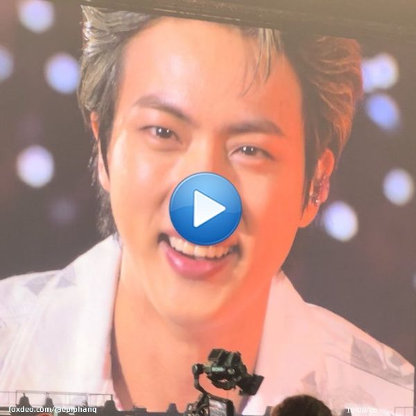 Have a safe flight, Our AstronautWe love you so much!!  #WeLoveJin  #SafeFlightOurAstronaut #따뜻한겨울끝을지나_우리다시만나 #석진이_없어도_울지않고_기다릴게