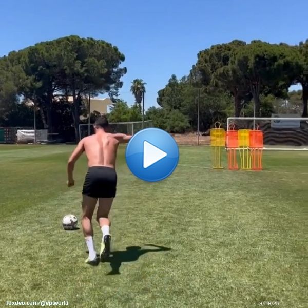 من استعدادات فيل فودين للموسم القادم