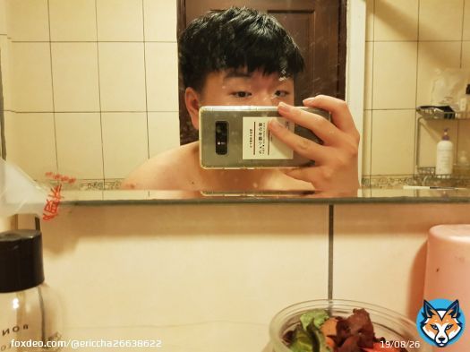 111會考生在家自習的一天... \ud83d\ude2b好無聊 會考後我很閒，有人要陪我聊天嗎?  \ud83d\udc49 \ud83d\udc48 #無聊 #111會考 #會考 #會考生 #國中生 #複習 #讀書 #加油