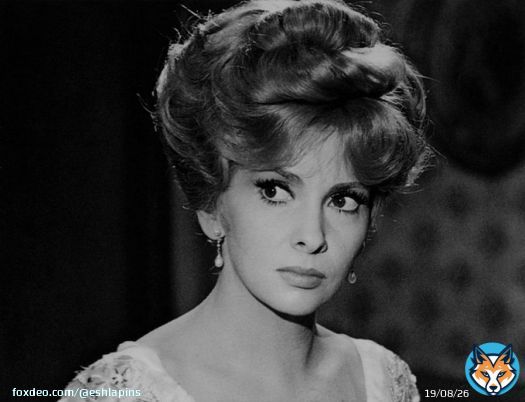 Умерла легенда итальянского кинематографа Джина Лоллобриджида. Ей было 95.