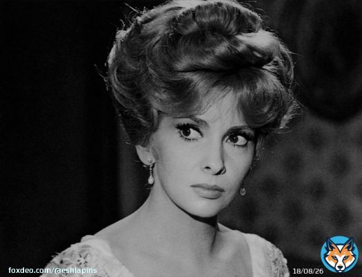 Умерла легенда итальянского кинематографа Джина Лоллобриджида. Ей было 95.