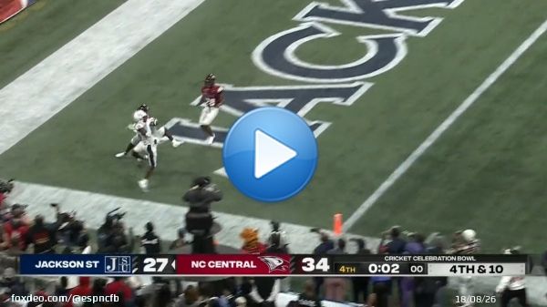 THIS CATCH FROM TRAVIS HUNTER!  JACKSON STATE TIES IT UP IN THE FINAL SECONDS