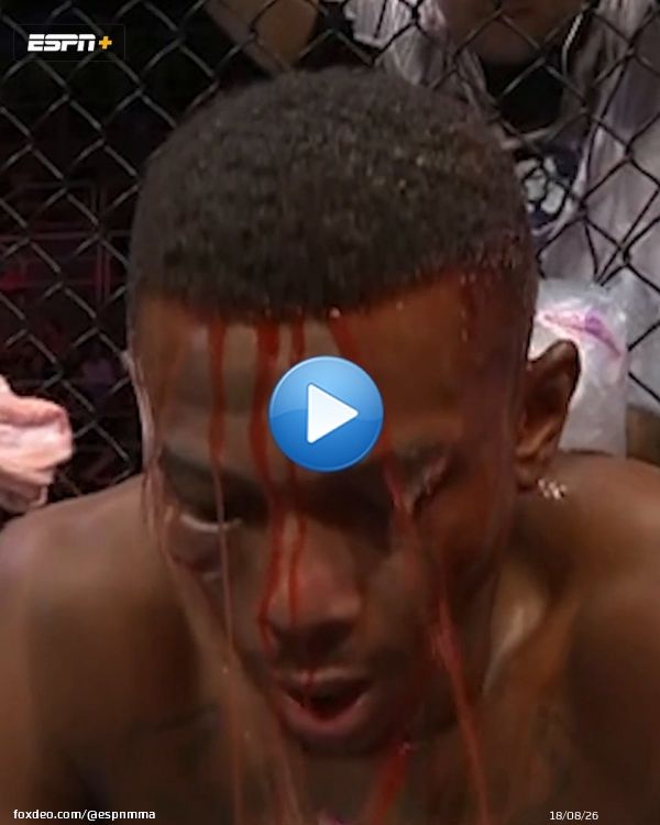 JAMAHAL BEFORE THE FINAL ROUND  #UFC283   (h/t @Datowadl5er/TW)