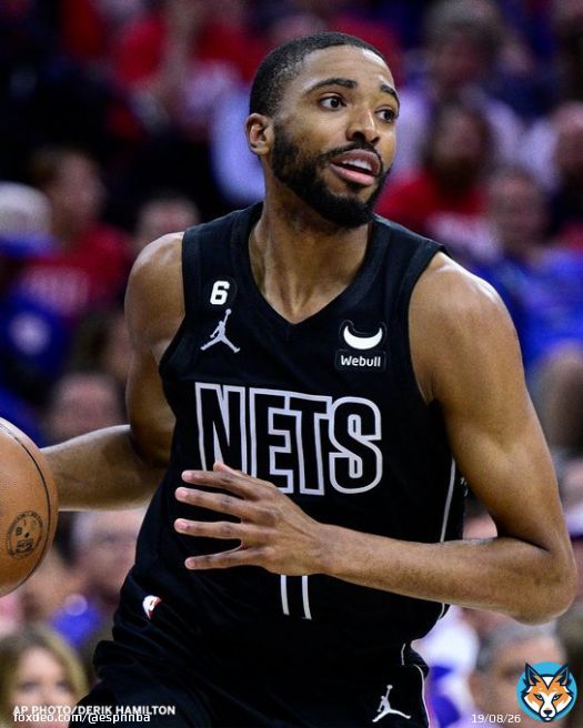 Mikal Bridges at halftime against 76ers:   23 PTS (10-16 FG)  4 REB
