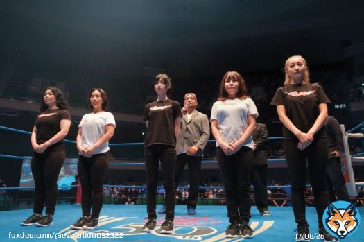 2022年9月18日日本武道館で行われた全日本プロレス50周年記念大会にて、Evolutionの練習生5名をお披露目させていただきました。  デビューに向けて日々トレーニング中です。 皆様応援のほどよろしくお願いいたします！  #Evo女 　 #Evolution #女子プロレス #ajpw50th