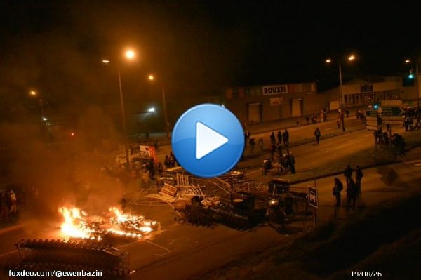 Les trois sorties menant &agrave; la rocade sont bloqu&eacute;es, &agrave; #Rennes  #grevedu7mars #greve7mars