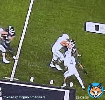 Lol. Apparently the Mountain West doesn&rsquo;t want Air Force to have 2 losses next week against Boise State&hellip; most blatant holding in college football this Saturday on the TD pass.