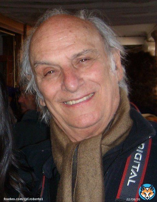 #PremiosGoya Mi querido #CarlosSaura. Fue un placer conocerte hace muchos a&ntilde;os atr&aacute;s en el pel&iacute;cula El S&eacute;ptimo D&iacute;a. Pero es muy pronto para que te vayas. Mi m&aacute;s sentido p&eacute;same a su familia y amigos. Hasta siempre maestro. #actorslife  #CineEspa&ntilde;ol
