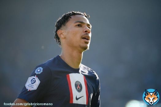 Eintracht Frankfurt have approached PSG to sign Hugo Ekitike &mdash; and more clubs asked for the French talent in the last few days.  #transfers  Understand PSG did not respond to any of the approaches for Ekitike.